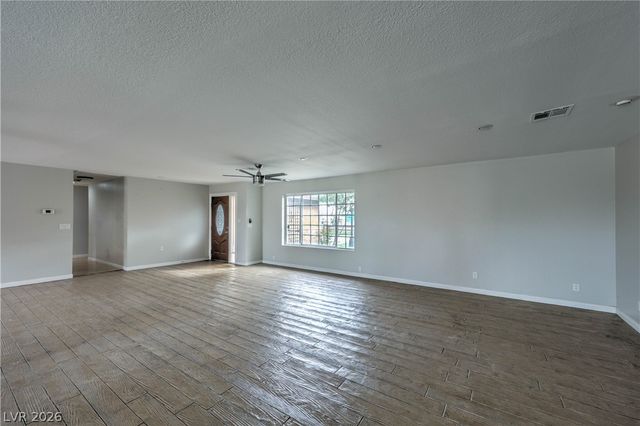 5610 Eldora Avenue, Las Vegas, NV 89146