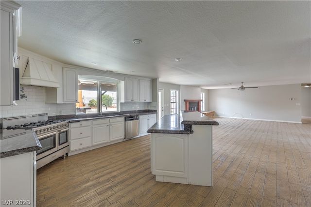 5610 Eldora Avenue, Las Vegas, NV 89146