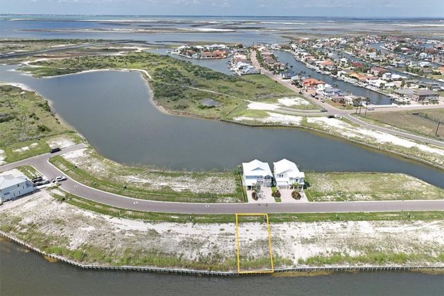 128 Laguna Isles Dr 8, Port Aransas, TX 78373