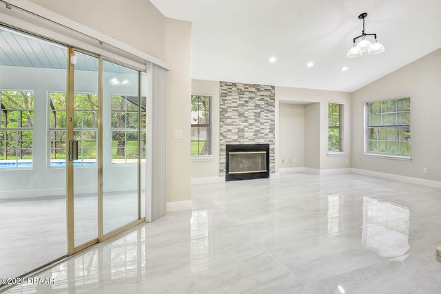 5 Lake Isle Way, Ormond Beach, FL 32174