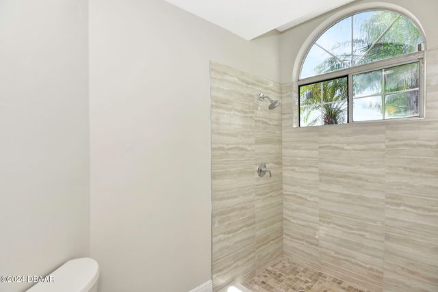 5 Lake Isle Way, Ormond Beach, FL 32174