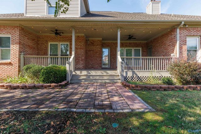 223 Clouds Creek Drive, Huntsville, AL 35806