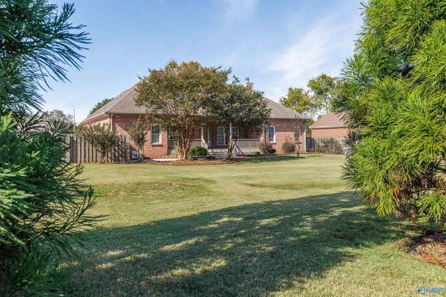 223 Clouds Creek Drive, Huntsville, AL 35806