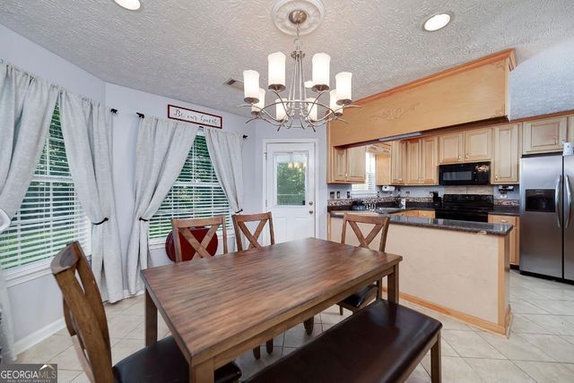 124 Worthy Drive, Mcdonough, GA 30252