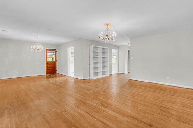 1221 Byron Road, Charleston, SC 29407