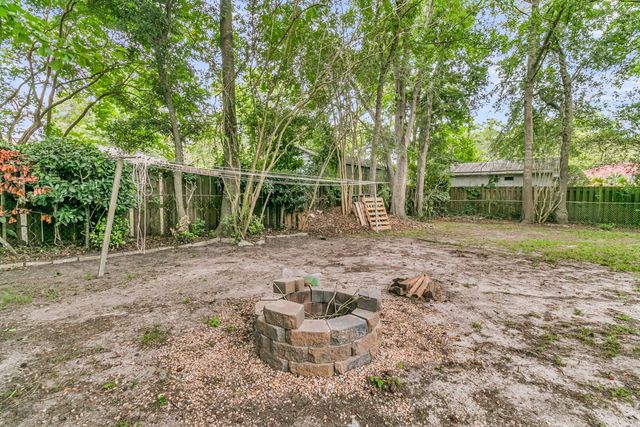 1221 Byron Road, Charleston, SC 29407