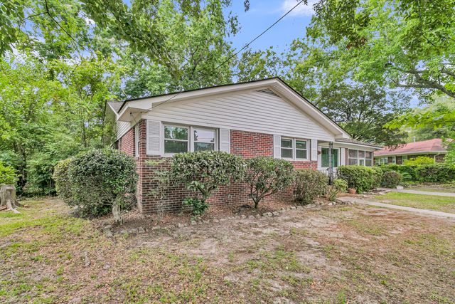 1221 Byron Road, Charleston, SC 29407