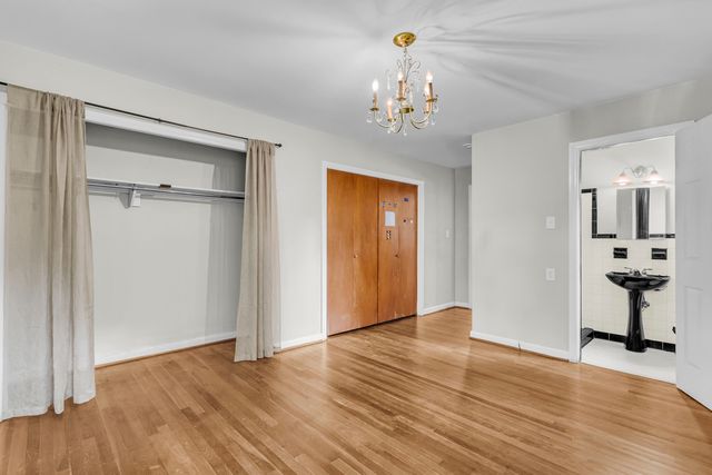 1221 Byron Road, Charleston, SC 29407