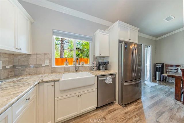48441 Woodbend Court, Oakhurst, CA 93644