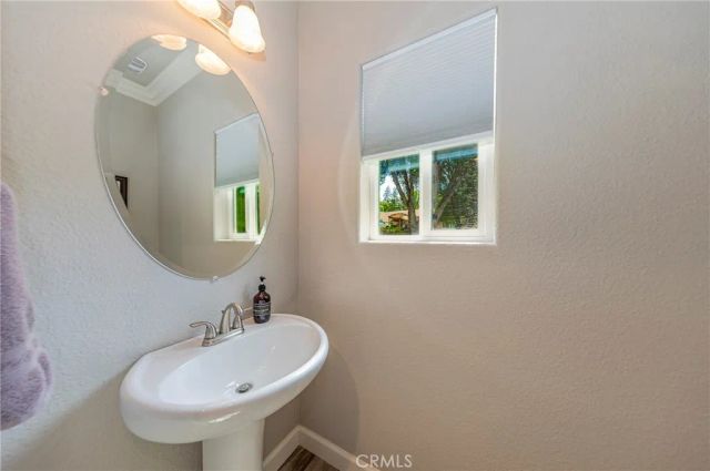 48441 Woodbend Court, Oakhurst, CA 93644