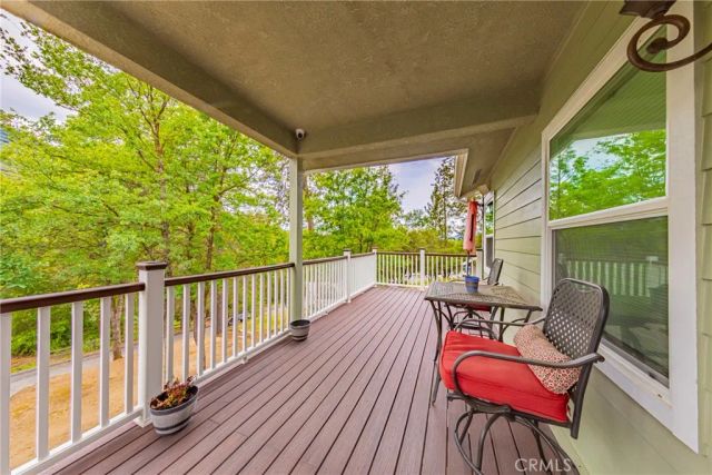 48441 Woodbend Court, Oakhurst, CA 93644