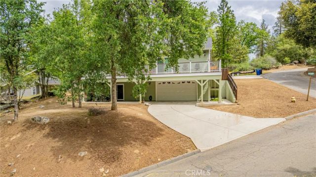 48441 Woodbend Court, Oakhurst, CA 93644