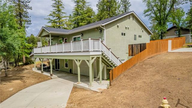 48441 Woodbend Court, Oakhurst, CA 93644