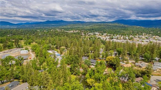 48441 Woodbend Court, Oakhurst, CA 93644
