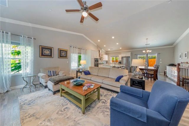 48441 Woodbend Court, Oakhurst, CA 93644