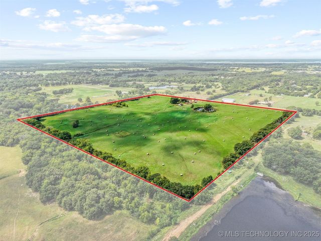 419 Mead Cemetery, Mead, OK 73449