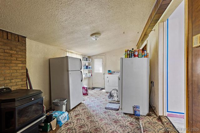 419 Mead Cemetery, Mead, OK 73449