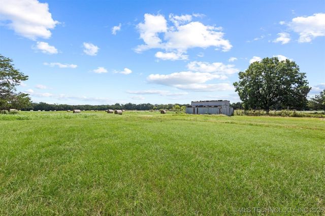 419 Mead Cemetery, Mead, OK 73449