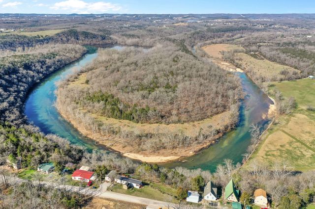 8006 Cliff Drive, Merriam Woods, MO 65740