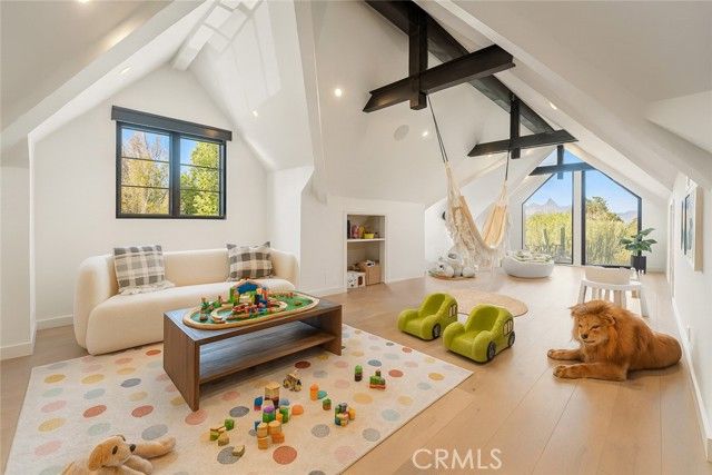 20620 Chatsboro Drive, Woodland Hills (los Angeles), CA 91364