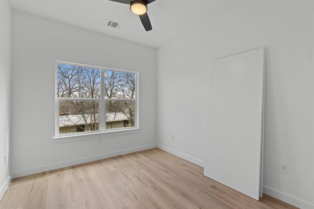 5601 Manor RD A, Austin, TX 78723