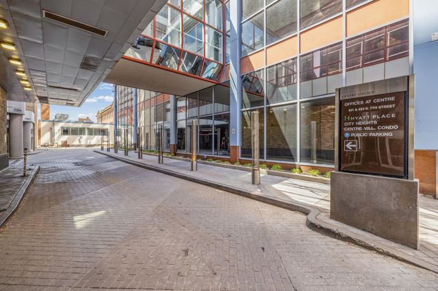 433 S 7th Street 1917, Minneapolis, MN 55415