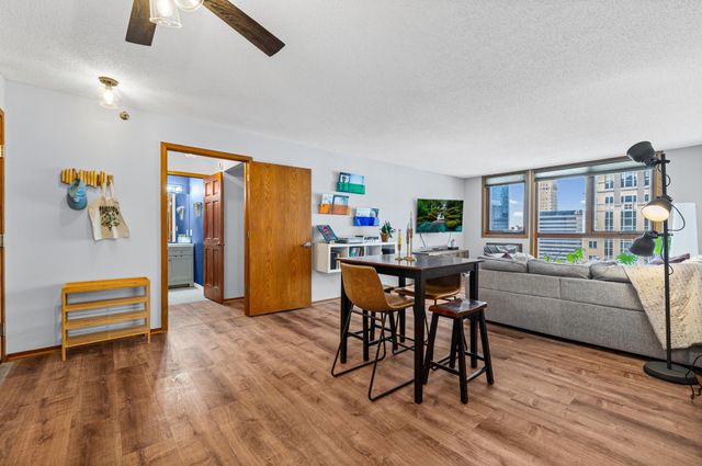 433 S 7th Street 1917, Minneapolis, MN 55415