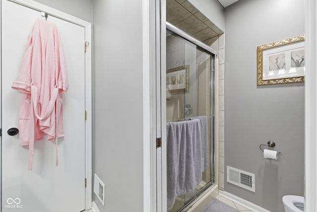 8717 Swiftsail Court, Indianapolis, IN 46256