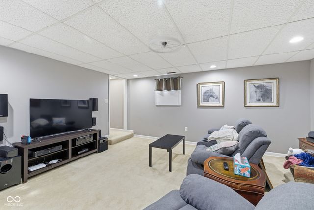 8717 Swiftsail Court, Indianapolis, IN 46256