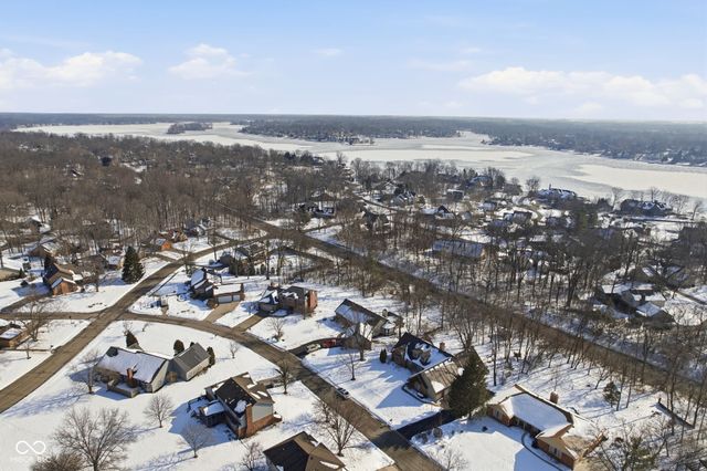 8717 Swiftsail Court, Indianapolis, IN 46256