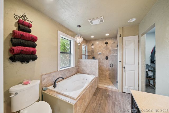 608 W Sequoyah Avenue, Vinita, OK 74301