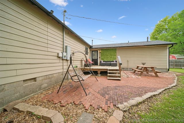608 W Sequoyah Avenue, Vinita, OK 74301