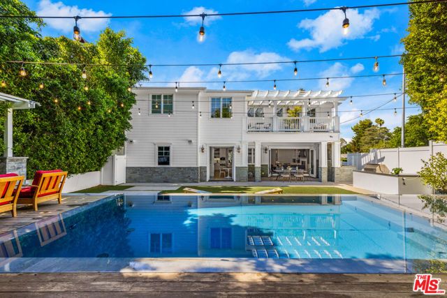13836 Davana Terrace, Sherman Oaks, CA 91423