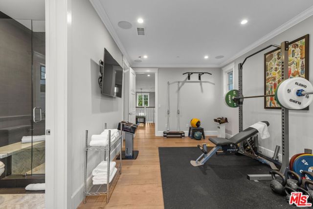 13836 Davana Terrace, Sherman Oaks, CA 91423