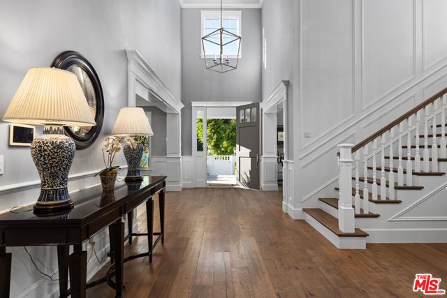 13836 Davana Terrace, Sherman Oaks, CA 91423