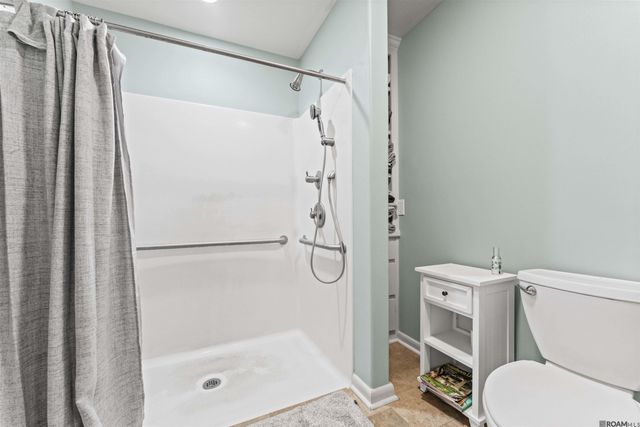 8733 Island Rd, St Francisville, LA 70775