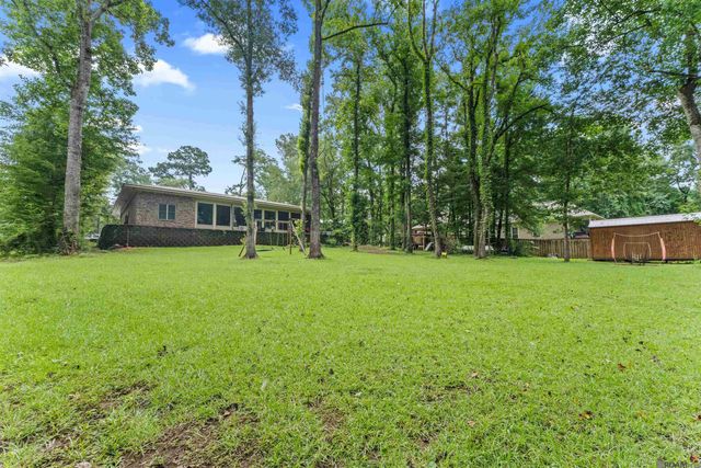 8733 Island Rd, St Francisville, LA 70775