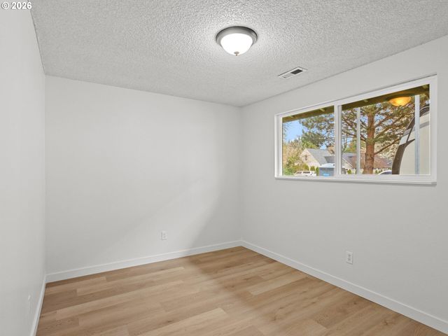 5203 Ne 109TH St, Vancouver, WA 98686