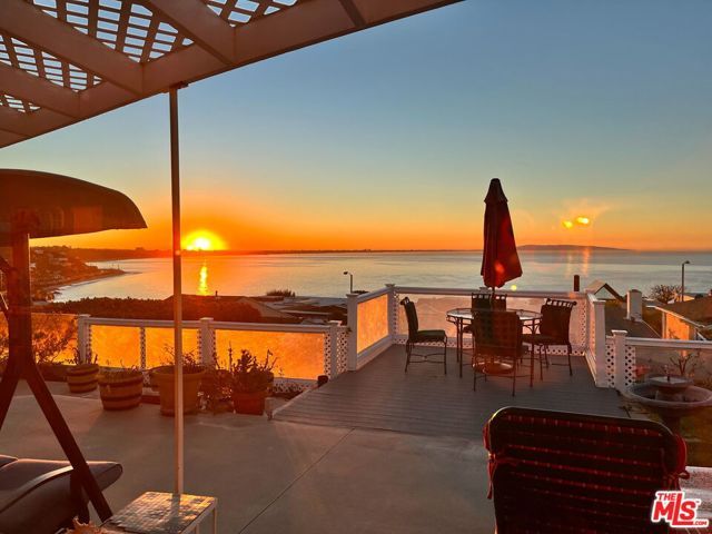 18354 Wakecrest Drive, Malibu, CA 90265