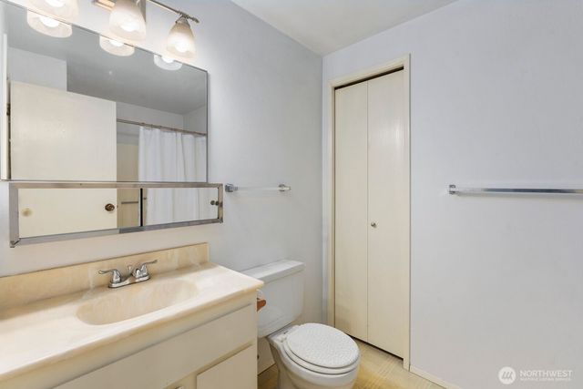 7528 206th Place NE, Redmond, WA 98053