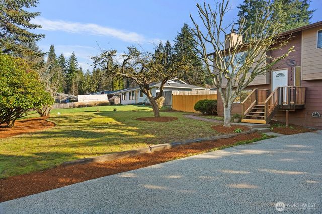 7528 206th Place NE, Redmond, WA 98053