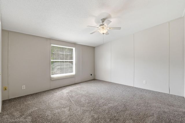 16230 Wild Oak Lane Lane, Conroe, TX 77302