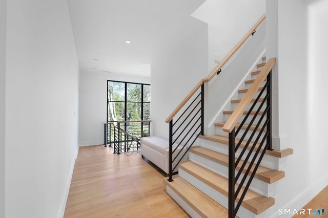 1 Twin Oaks Lane, Westport, CT 06880