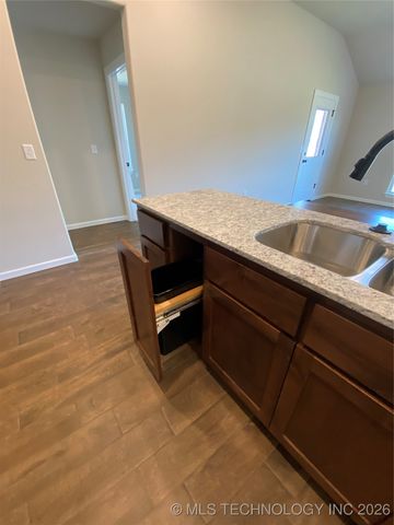 408 NW 7th Street, Wagoner, OK 74467