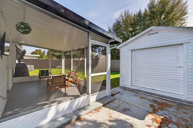 540 NE 59th Court, Fort Lauderdale, FL 33334