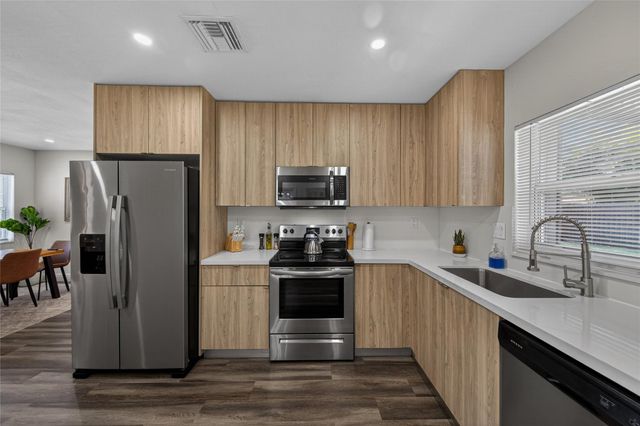 540 NE 59th Court, Fort Lauderdale, FL 33334