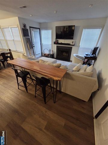 44 Fox Run Drive, Englewood, NJ 07631