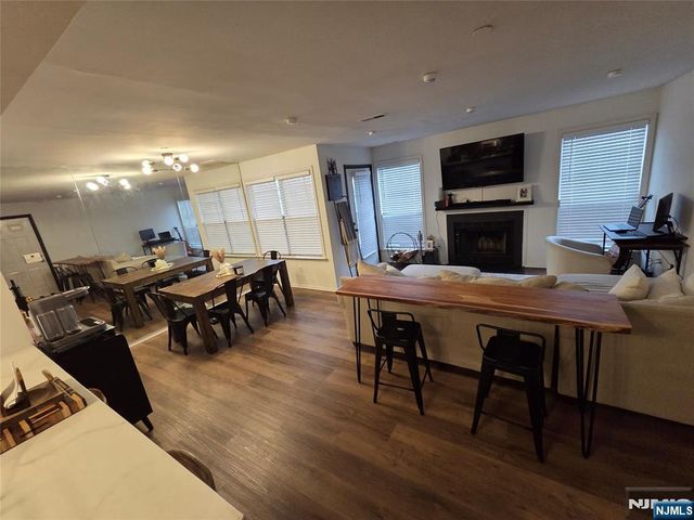 44 Fox Run Drive, Englewood, NJ 07631