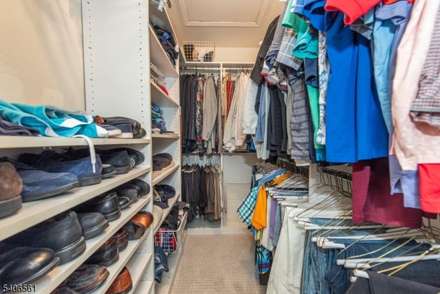 209 Cerrutti Ct, West Orange Twp., NJ 07052