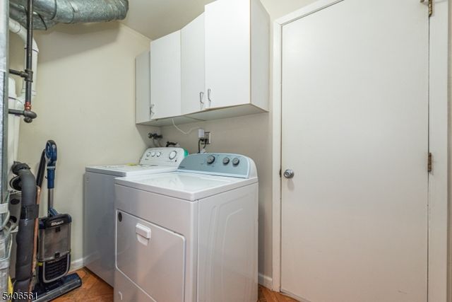 209 Cerrutti Ct, West Orange Twp., NJ 07052